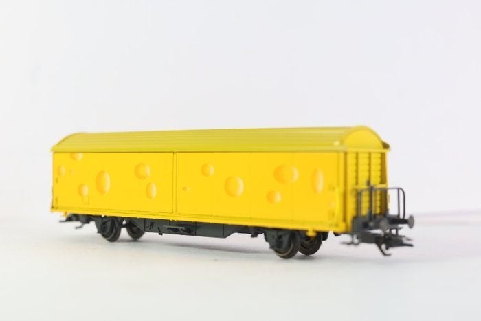 Gezocht, Marklin 84735.5 kase wagon geel, Hobby en Vrije tijd, Modeltreinen | H0, Wisselstroom, Wagon, Ophalen of Verzenden, Zo goed als nieuw
