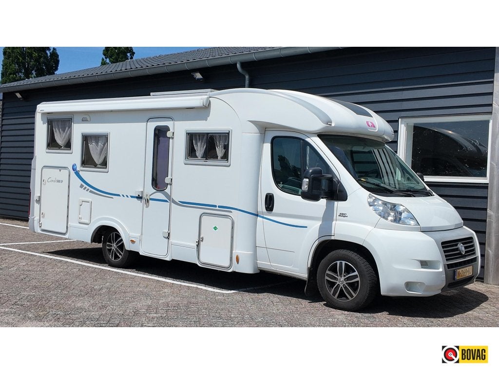 ADRIA CORAL S 680SP 5 persoons op Fiat Ducato 2.3 JTD 130, Caravans en Kamperen, Overige merken, Chemisch toilet, Fiat, Bedrijf
