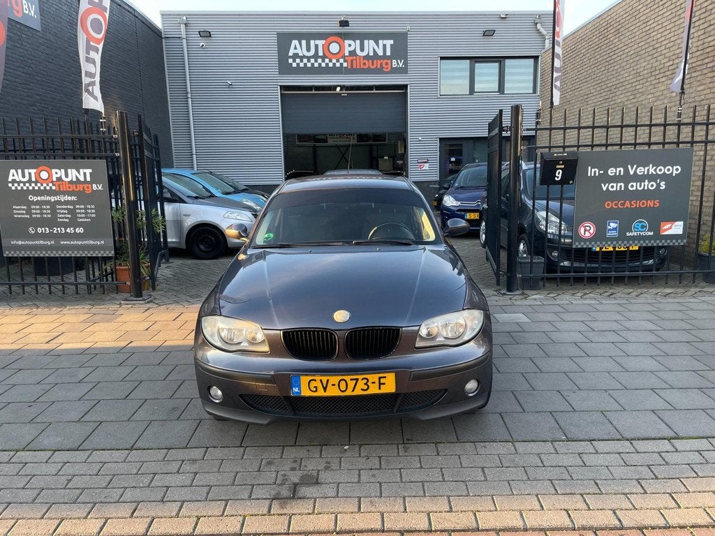 BMW 1-serie 116i Executive Airco NAP APK 1 jaar, Auto's, BMW, 1596 cc, Achterwielaandrijving, 4 cilinders, 116 pk