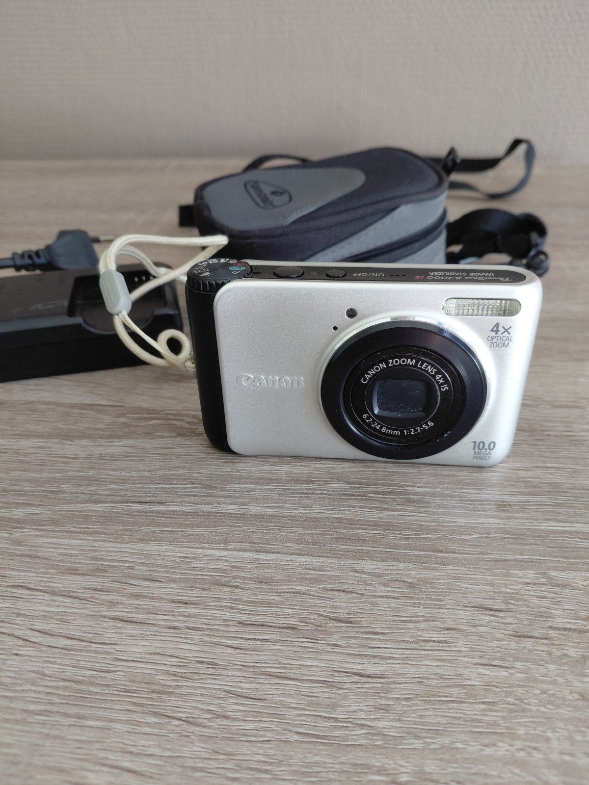 Canon PowerShot A3000 IS Compact Camera, Gebruikt, Canon, Compact, Ophalen of Verzenden