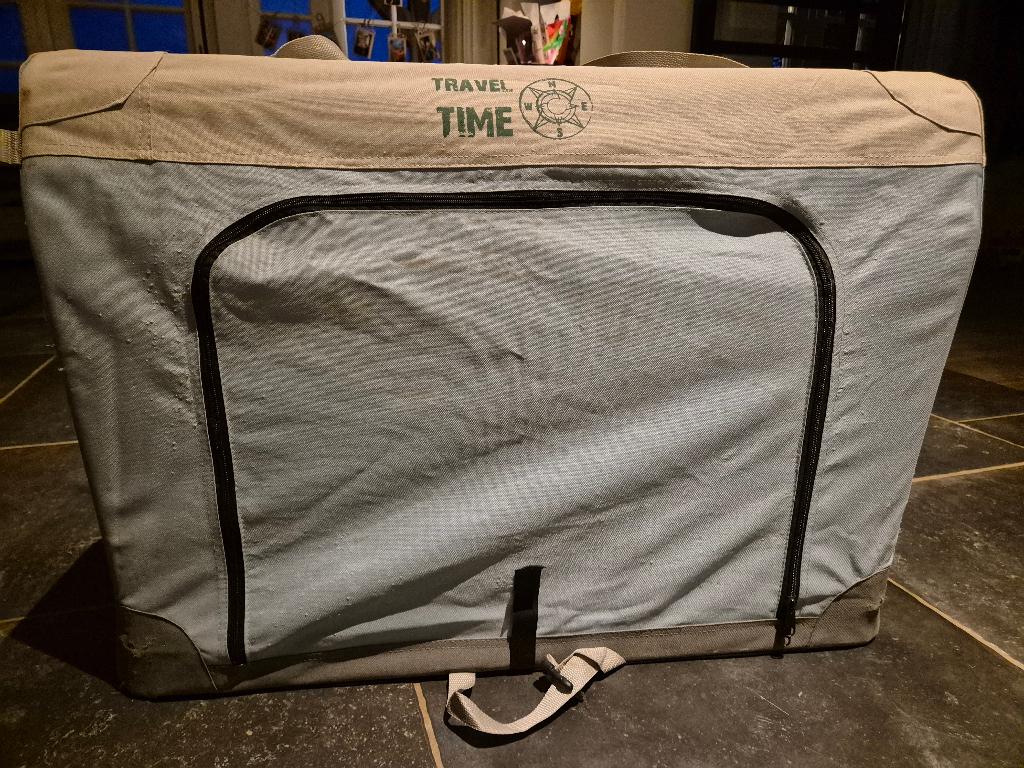 Honden bench reisbench, Dieren en Toebehoren, Ophalen, Zo goed als nieuw