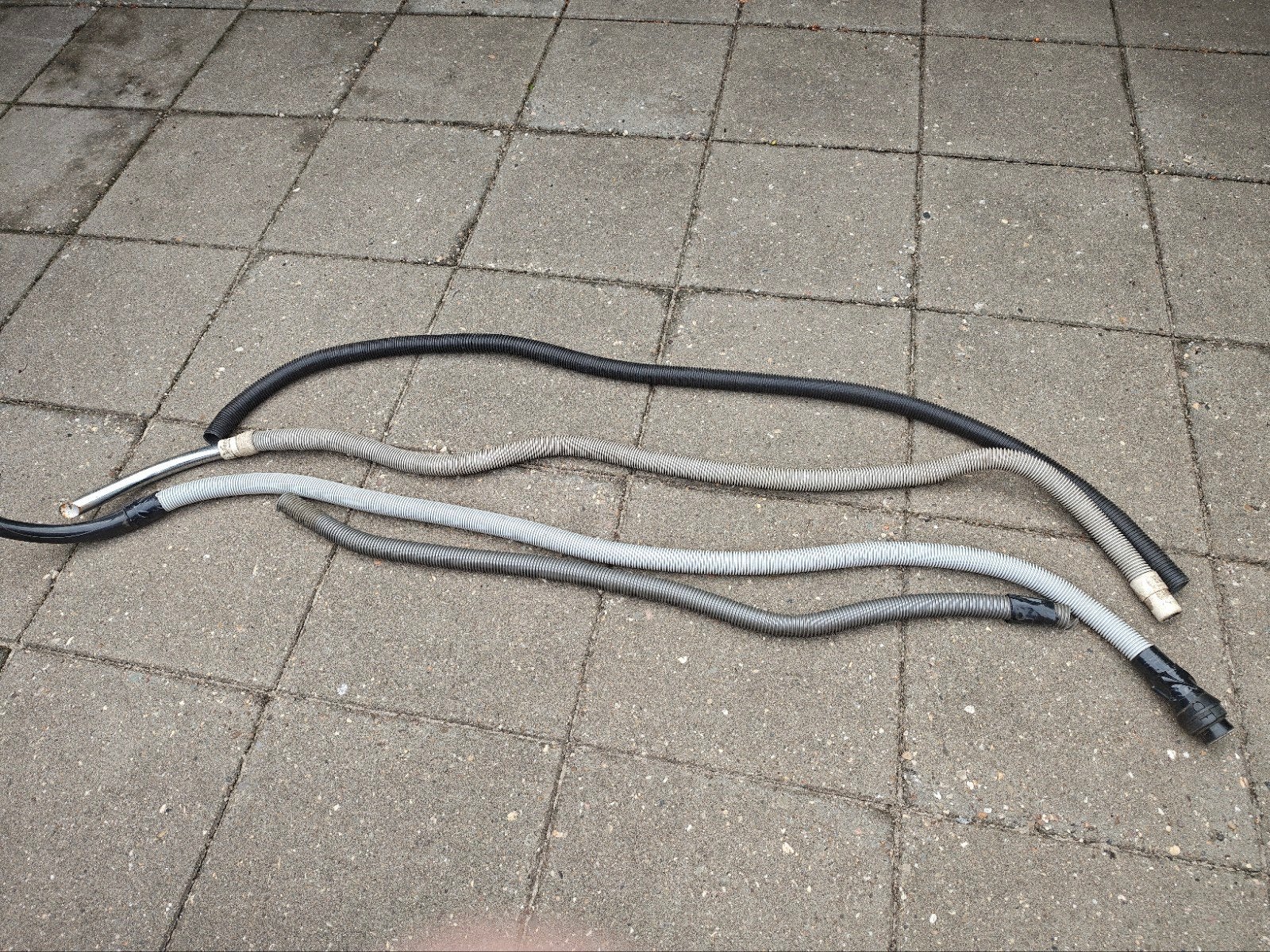 stofzuigerslang, Ophalen, Gebruikt