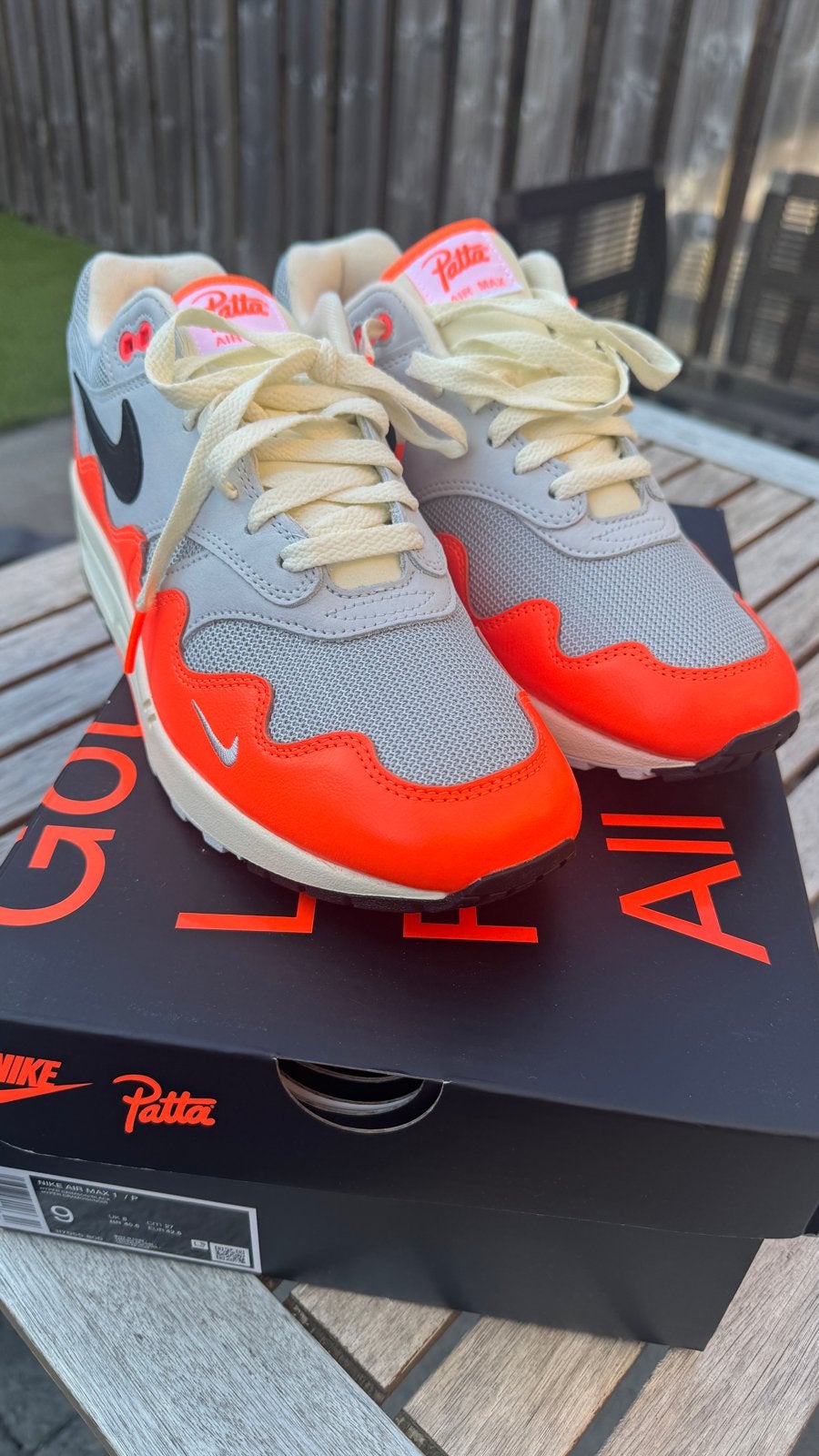 Nike Air Max 1 Patta Monarch - Maat 42.5, Ophalen of Verzenden, Nieuw, Overige kleuren, Sneakers of Gympen