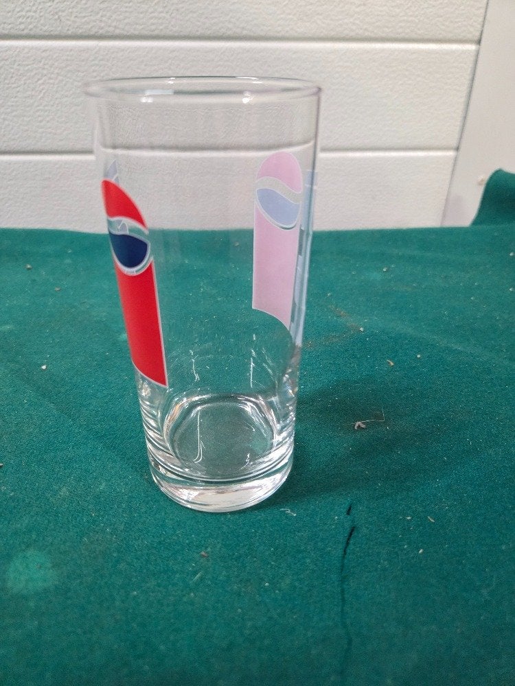 pepsi cola glas vintage, Verzamelen, Ophalen of Verzenden, 'T Olde Gre-j, Info@toldegrej.nl, Endepoelstraat 20f Didam