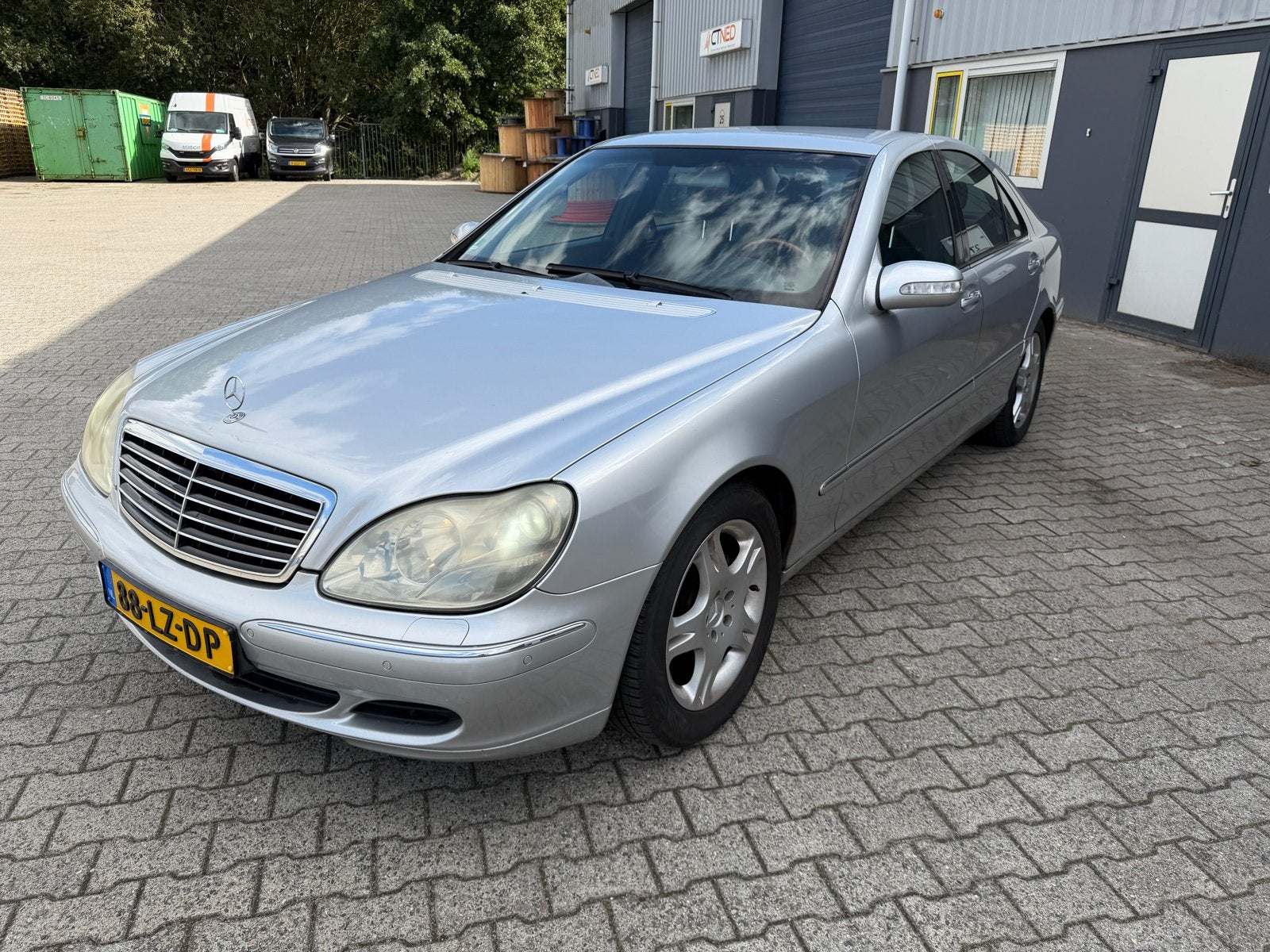 Mercedes-Benz S-Klasse 3.7 S350 AUT 2003 Grijs, Automaat, Achterwielaandrijving, Bedrijf, Zilver of Grijs