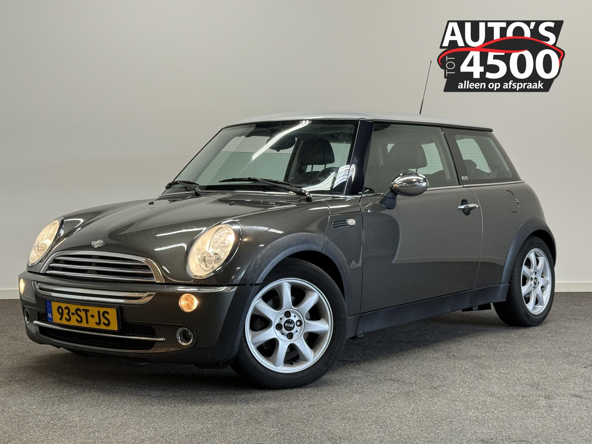MINI 3-Deurs 1.6 Cooper Park Lane Lederen bekleding!, Voorwielaandrijving, Gebruikt, Zwart, 4 cilinders