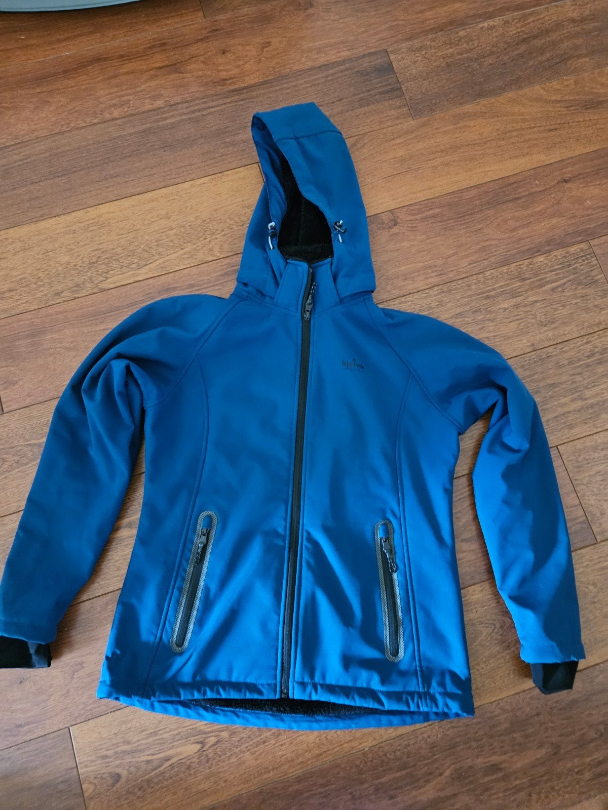Kjelvik tussenjas dames, maat 38, Kleding | Dames, Jassen | Zomer, Zo goed als nieuw, Maat 38/40 (M), Blauw, Ophalen of Verzenden