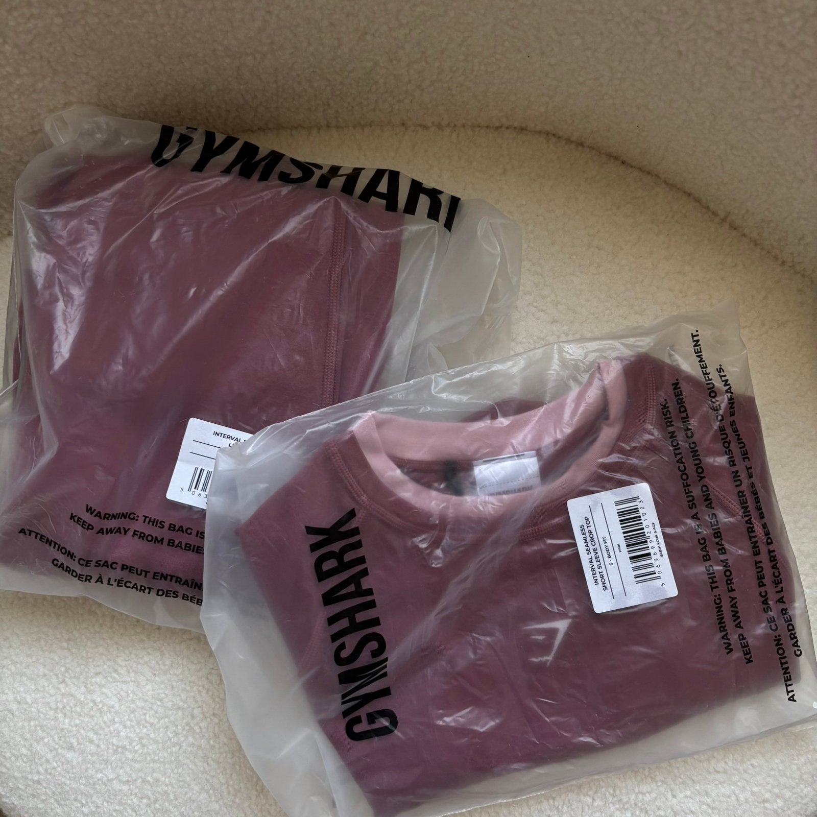 Gymshark interval seamless set roze, Kleding | Dames, Sportkleding, Overige typen, Nieuw, Ophalen of Verzenden, Roze