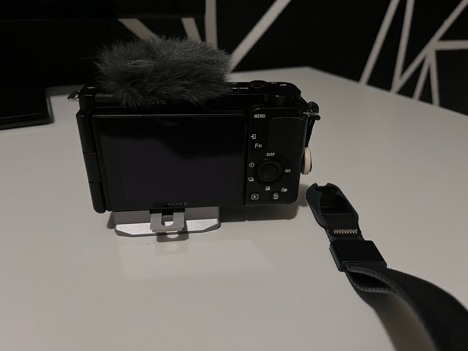 Sony ZV-E10 + Sigma 18-50 F2.8 + DJI RS4 Mini Complete Set, Ophalen, Beeldstabilisatie, Zo goed als nieuw, Accu