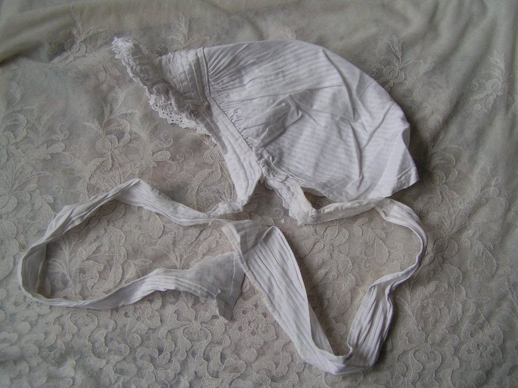 antieke muts bonnet nr AA 321, Verzenden, Dames