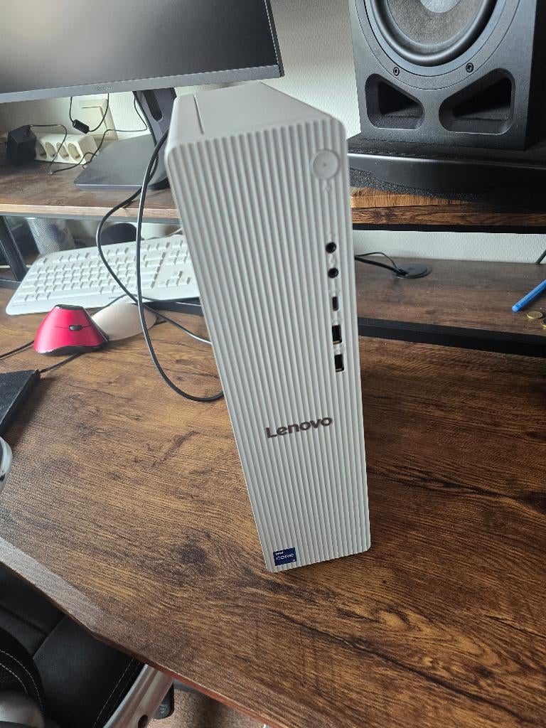 Lenovo ideacentre tower gen 9 computer, Computers en Software, Desktop Pc's, Ophalen, HDD, 2 tot 3 Ghz, 32 GB