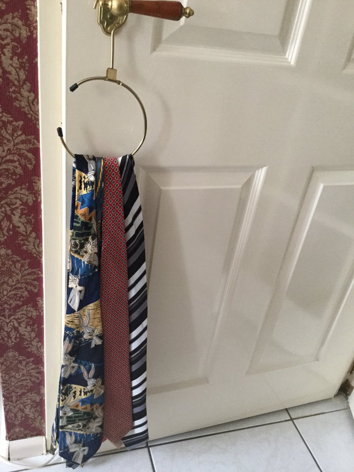 14 stropdassen   Met hanger., Ophalen of Verzenden, Zo goed als nieuw, Overige kleuren