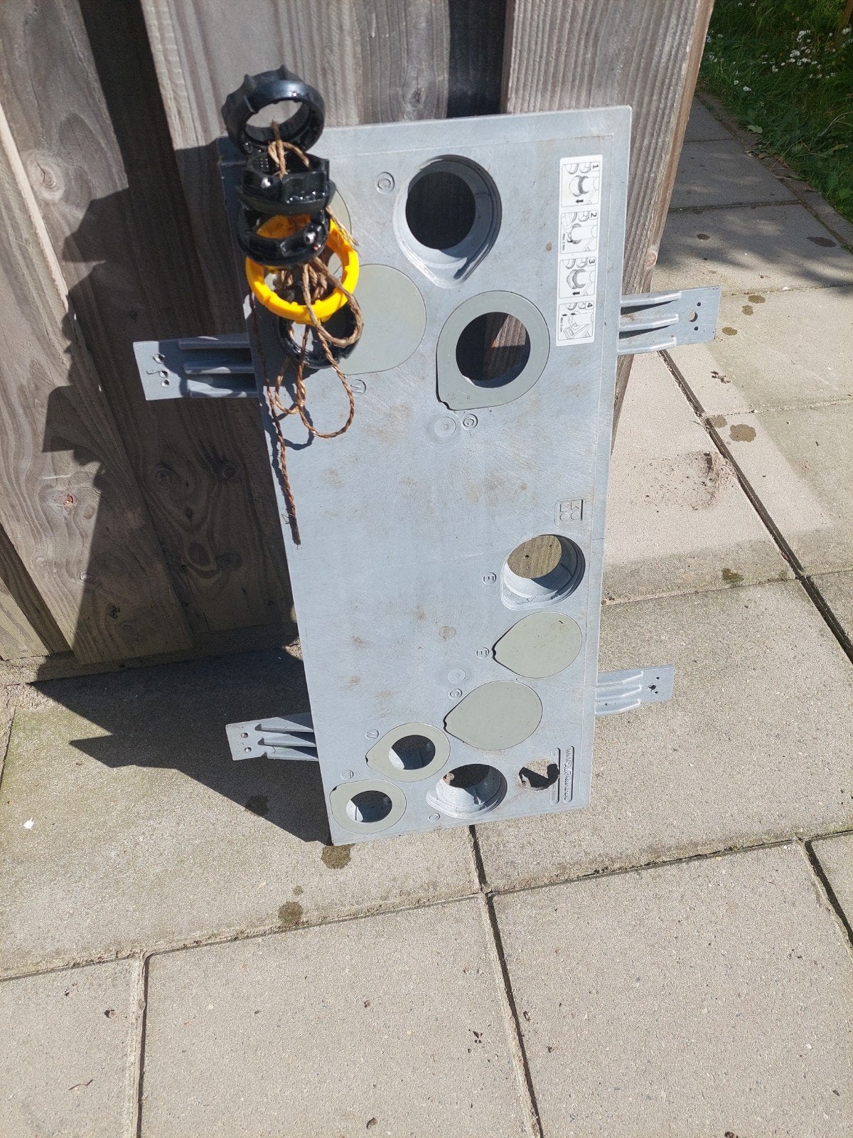 Meterkastvloerplaat, Meterkast vloerplaat, Ophalen, Gebruikt, Pvc, 20 tot 40 mm