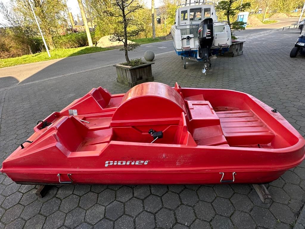 Pioner waterfiets 4 persoons (2015), Watersport en Boten, Gebruikt, Pioner, Pioner, Pioner