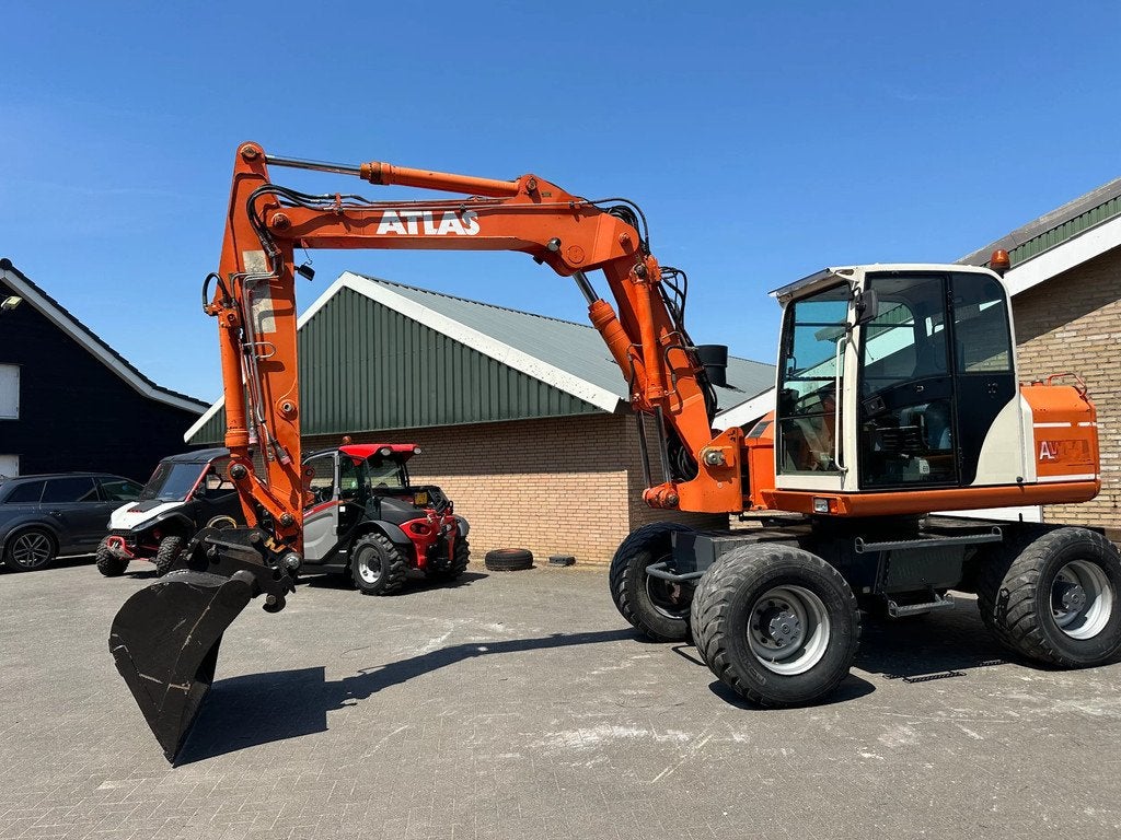 Atlas 1104 (bj 2001), Zakelijke goederen, Machines en Bouw | Kranen en Graafmachines, Graafmachine
