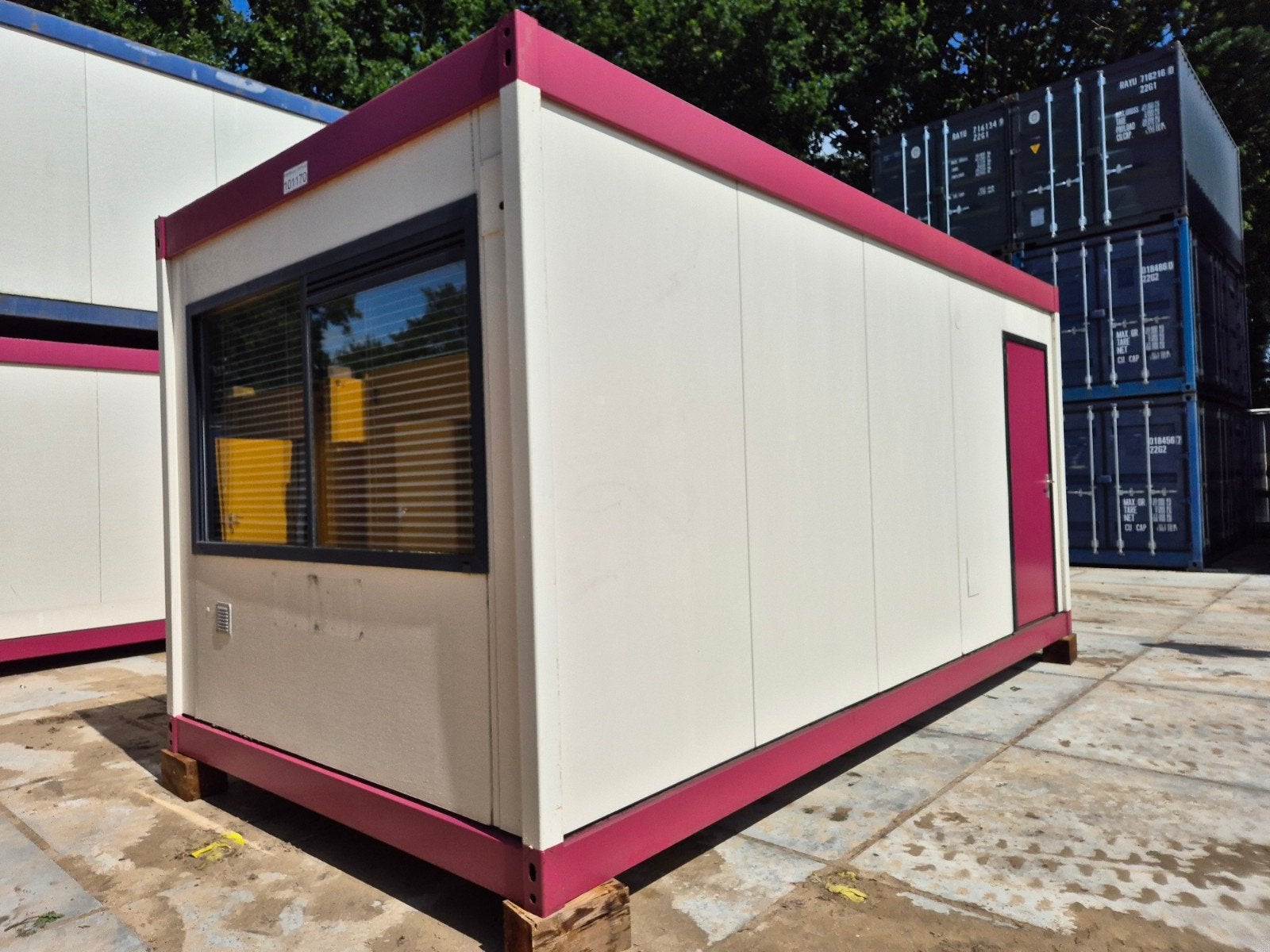 6x3m kantoorunit / woonunit / schaftkeet / bouwkeet, Doe-het-zelf en Verbouw, Ophalen, 15 m² of meer, Dakpannen