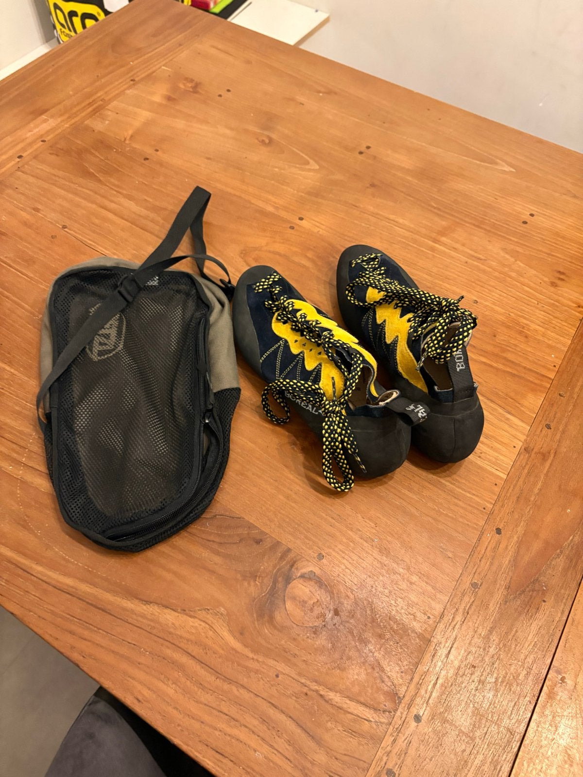 Boreal Klimschoenen - Maat 44.5 - Zo goed als nieuw, Ophalen of Verzenden, Zo goed als nieuw, Schoenen