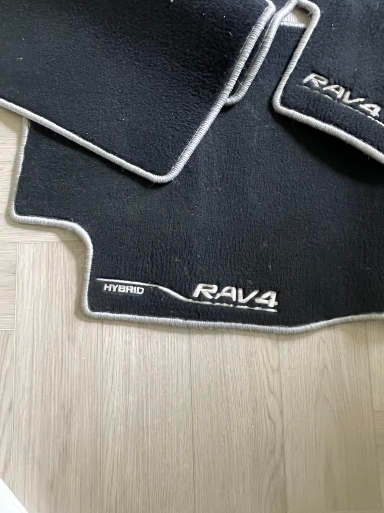 Auto maten  RAV4, Ophalen of Verzenden, Zo goed als nieuw