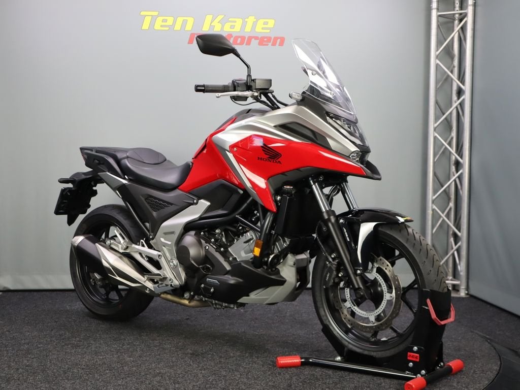 Honda NC 750 X DCT, 745 cc, Bedrijf, Meer dan 35 kW, Toermotor