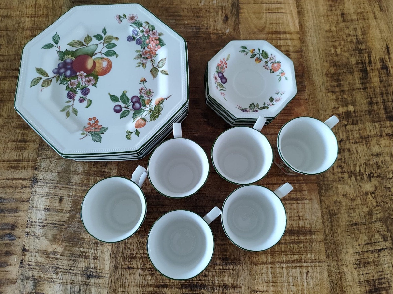 Johnson Bros Fresh Fruit servies, Ophalen, Gebruikt, Overige merken, Landelijk/Boerenbont