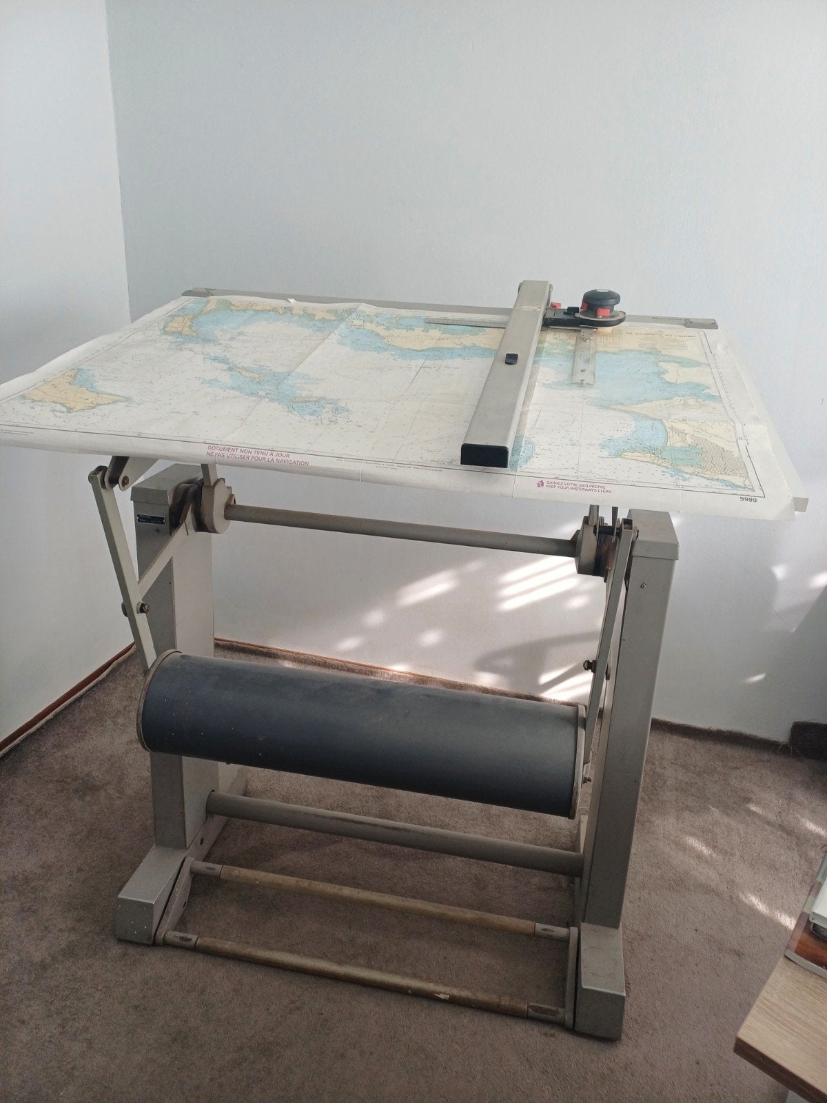 Marabu Tekentafel met verstelbaar blad, Doe-het-zelf en Verbouw, Ophalen, Gebruikt, Minder dan 130 cm
