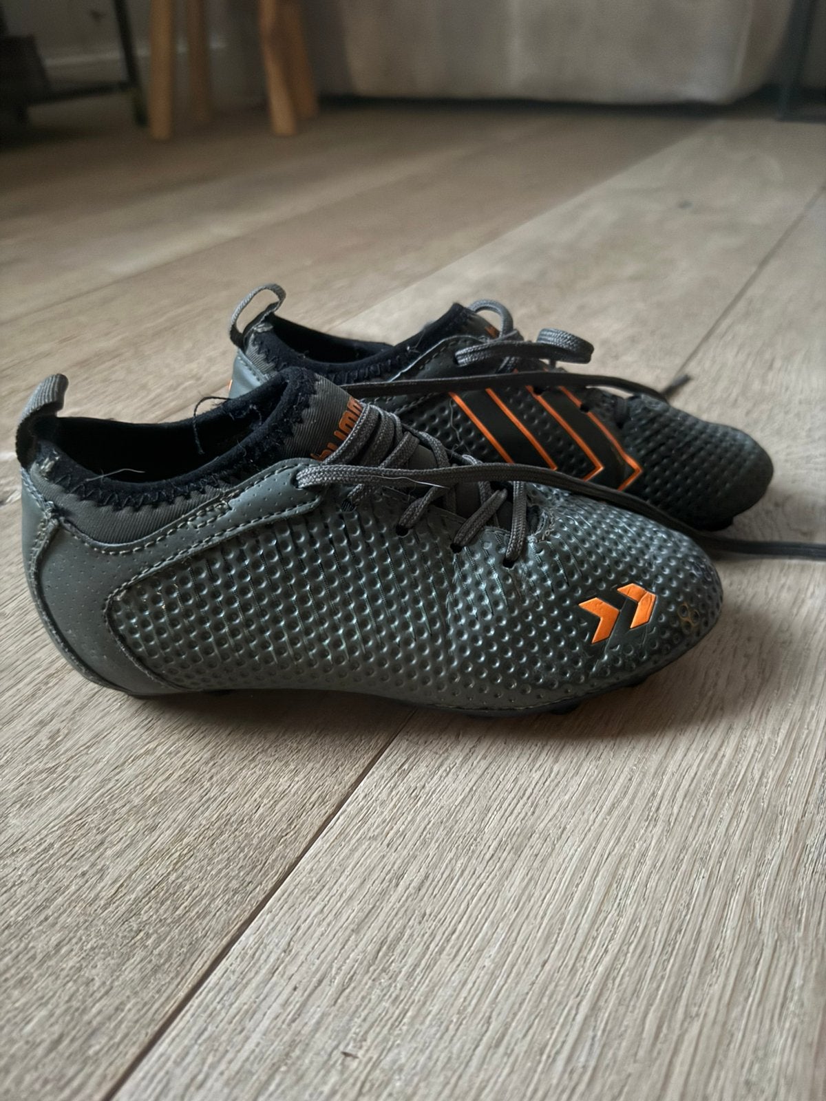 Hummel voetbalschoen maat 30, Sport en Fitness, Voetbal, Maat XS of kleiner, Ophalen of Verzenden, Zo goed als nieuw, Schoenen
