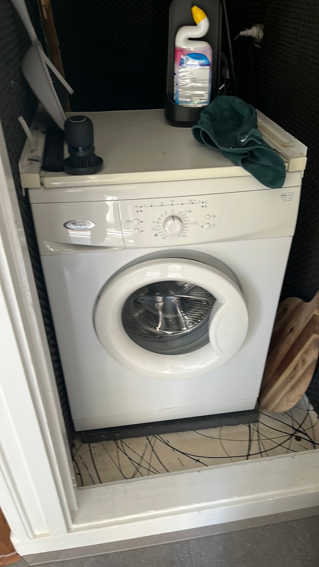 Whirlpool wasmachine, Ophalen, 1200 tot 1600 toeren, Gebruikt, 4 tot 6 kg