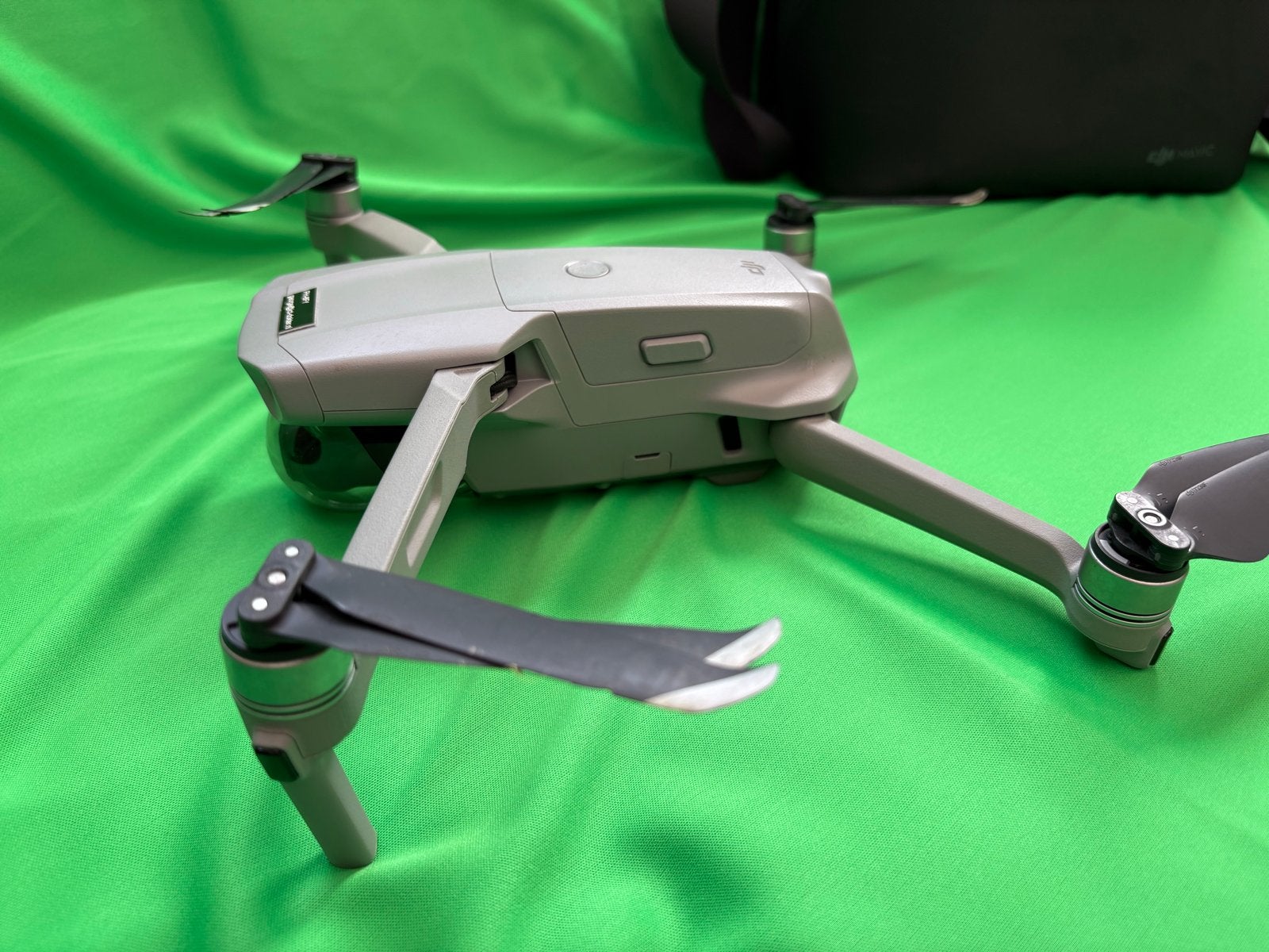 DJI Mavic Air 2 Fly More Combo - Zo goed als nieuw, 250 tot 900 gram, 30 tot 45 minuten, Cameradrone, 5 tot 10 kilometer