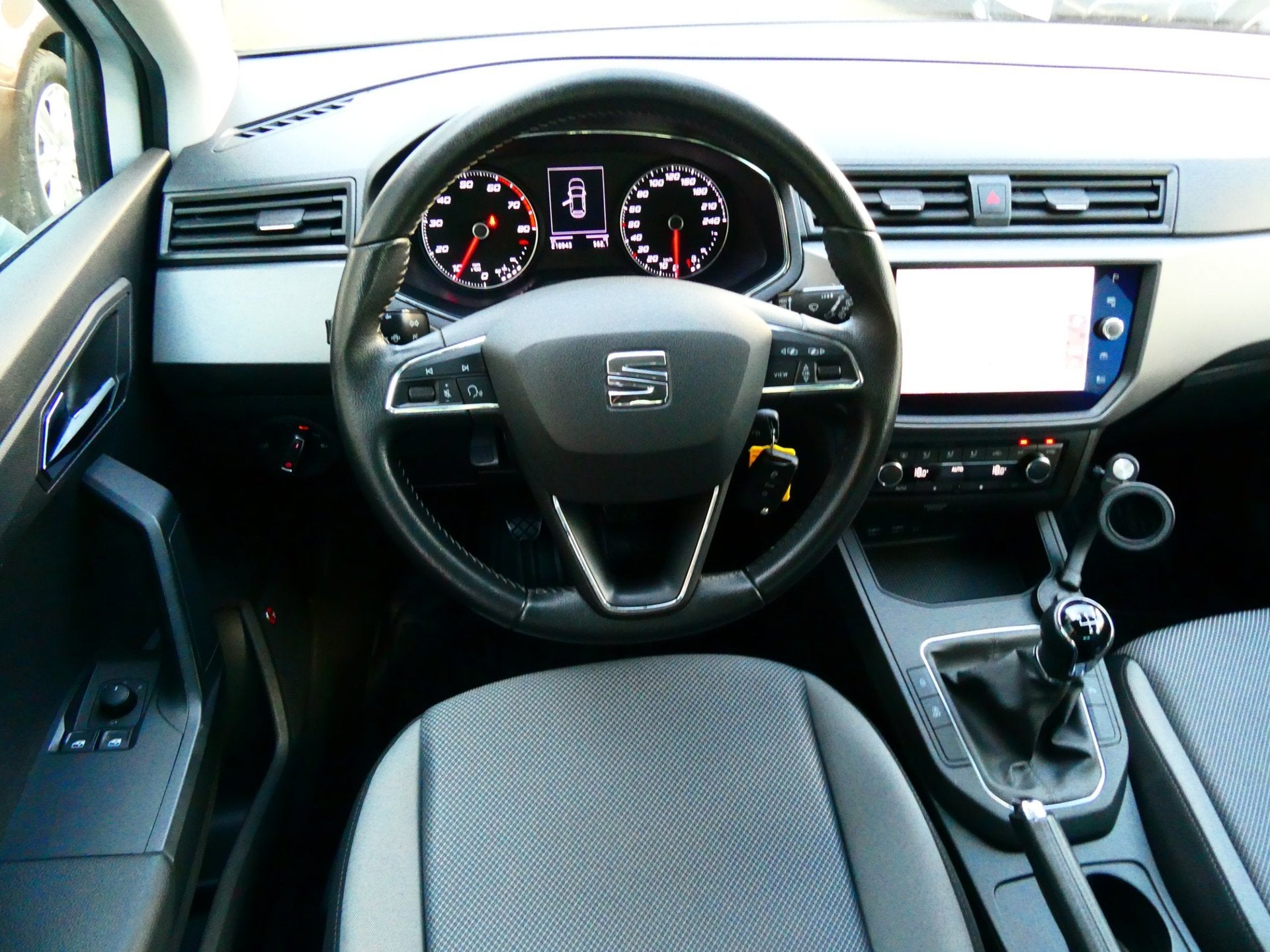 Seat Ibiza 1.0 TSI Style 95pk 1e eig. 5-deurs Clima Navi LED, Voorwielaandrijving, Euro 6, 95 pk, Origineel Nederlands