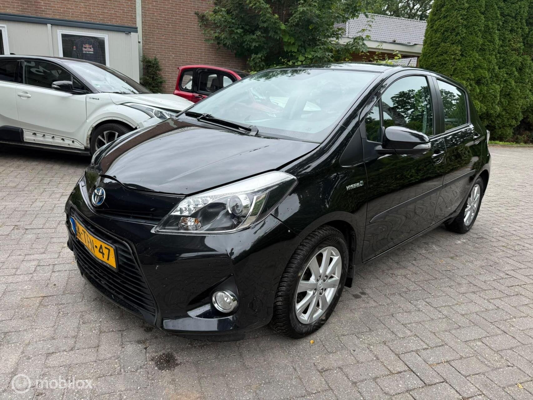 Toyota Yaris 1.5 Full Hybrid Aspiration 2014 81300 km NAP*, Euro 5, 4 cilinders, Origineel Nederlands, Bedrijf