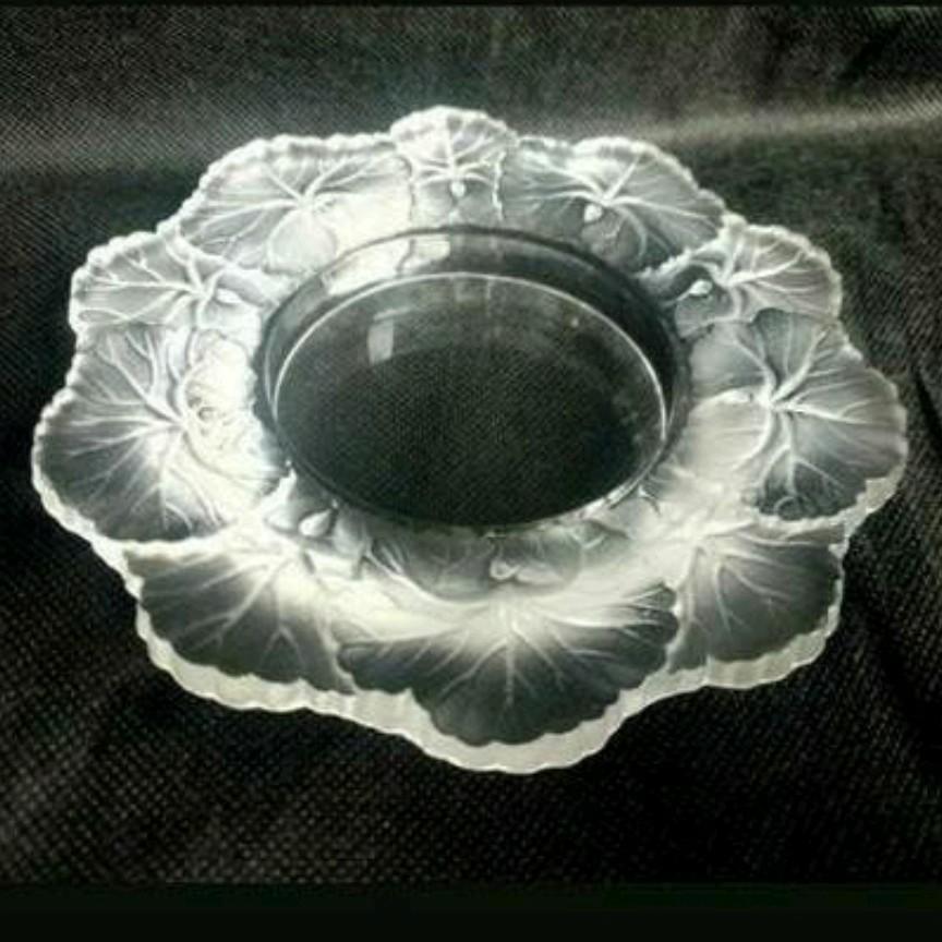 Lalique Honfleur vide-poche, Antiek en Kunst, Ophalen of Verzenden