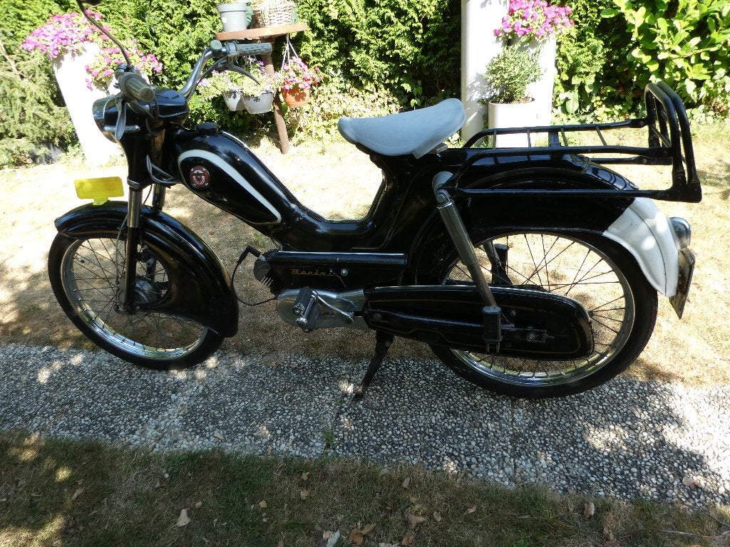 Berini Corona  2 vers en Kenteken, Maximaal 45 km/u, 49 cc, 2 versnellingen, Ophalen