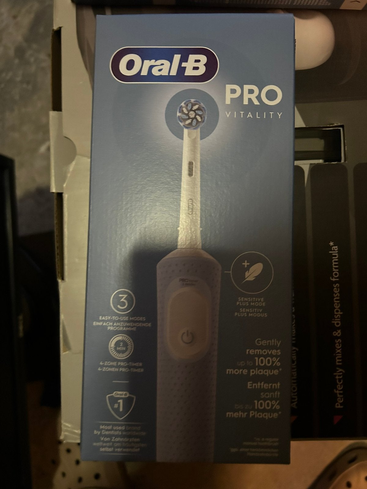 Oral B Pro vitality elektrische tandenborstel, Sieraden, Tassen en Uiterlijk, Ophalen of Verzenden, Nieuw, Tandenborstel