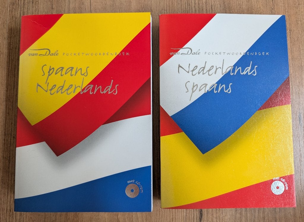Woordenboeken Spaans - Nederlands & NL - Spaans (Van Dale), Ophalen of Verzenden, Zo goed als nieuw, Van Dale, Spaans
