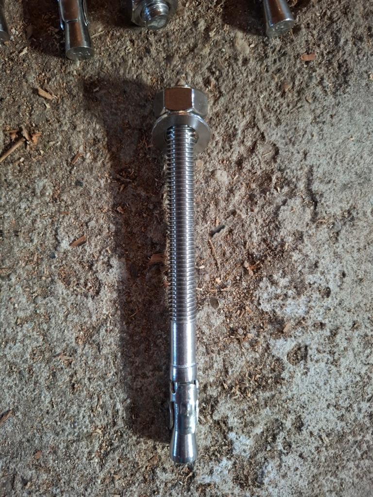 108x RVS M12 Doorsteekankers / Slagankers / Keilbouten, Ophalen, 100 tot 250 mm, Overige typen, Nieuw