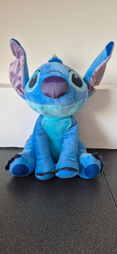 Stitch knuffel met geluid E10,00, Overige typen, Blauw, Ophalen of Verzenden, Zo goed als nieuw