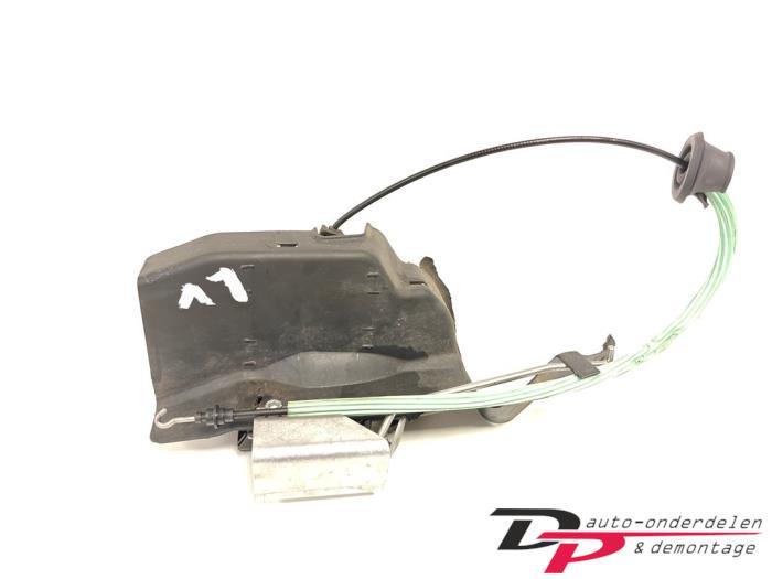 Deurslot Mechaniek 2Deurs links van een Audi A4, Gebruikt, -, -, -