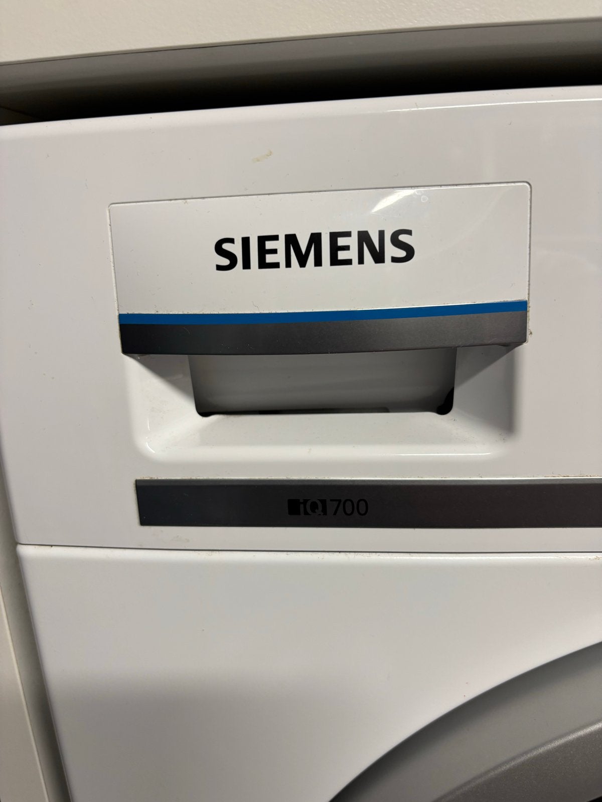 Siemens IQ700 Wasmachine - i-Dos, 9kg, 1600 toeren, Ophalen, Gebruikt, 8 tot 10 kg, 1600 toeren of meer