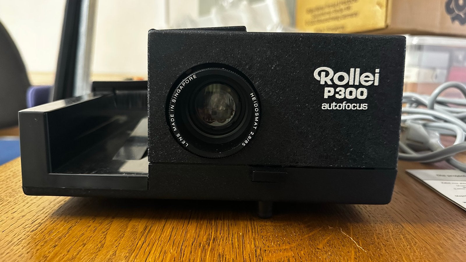 Complete dia set: projector, scherm, digitalisering & meer, Ophalen, Gebruikt, Met scherm