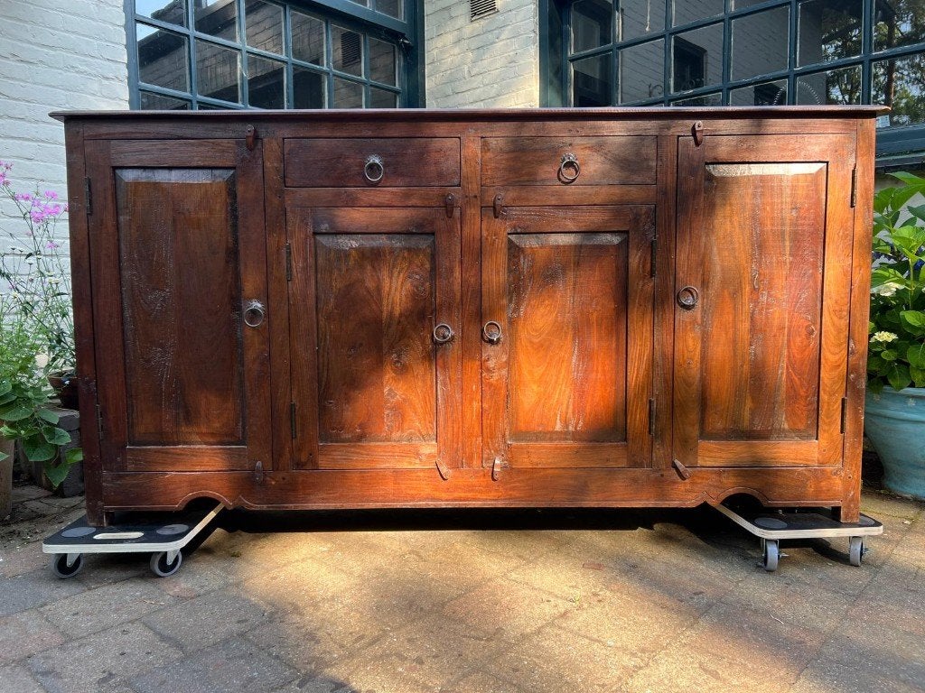 Koloniaal teakhouten dressoir – Massief hout – 175 cm breed, Huis en Inrichting, Kasten | Dressoirs, Ophalen, Teakhout, Zo goed als nieuw