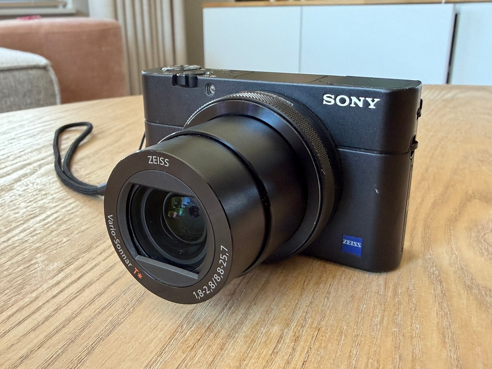 SONY DSC-RX100 V Compactcamera, Gebruikt, Ophalen of Verzenden, Compactcamera, Sony