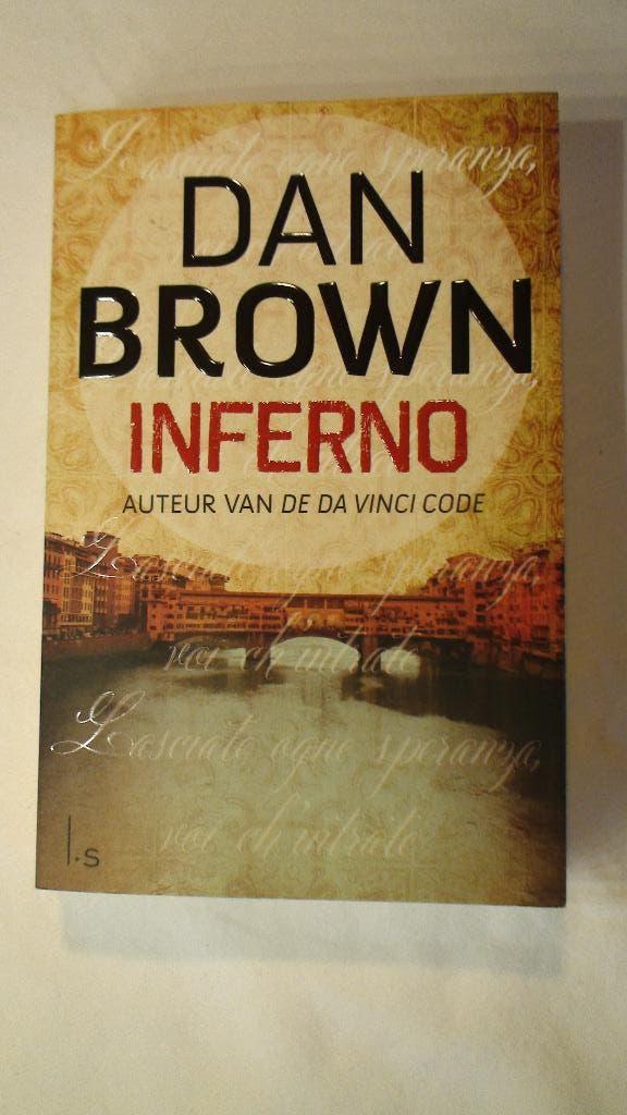 Inferno Dan Brown, Ophalen of Verzenden, Zo goed als nieuw, Dan Brown