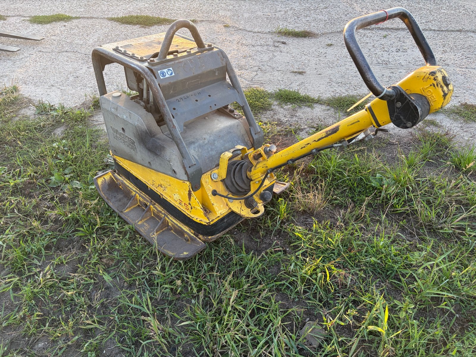 Wacker Neuson DPU 6055Hea trilplaat Bj 2010, Ophalen