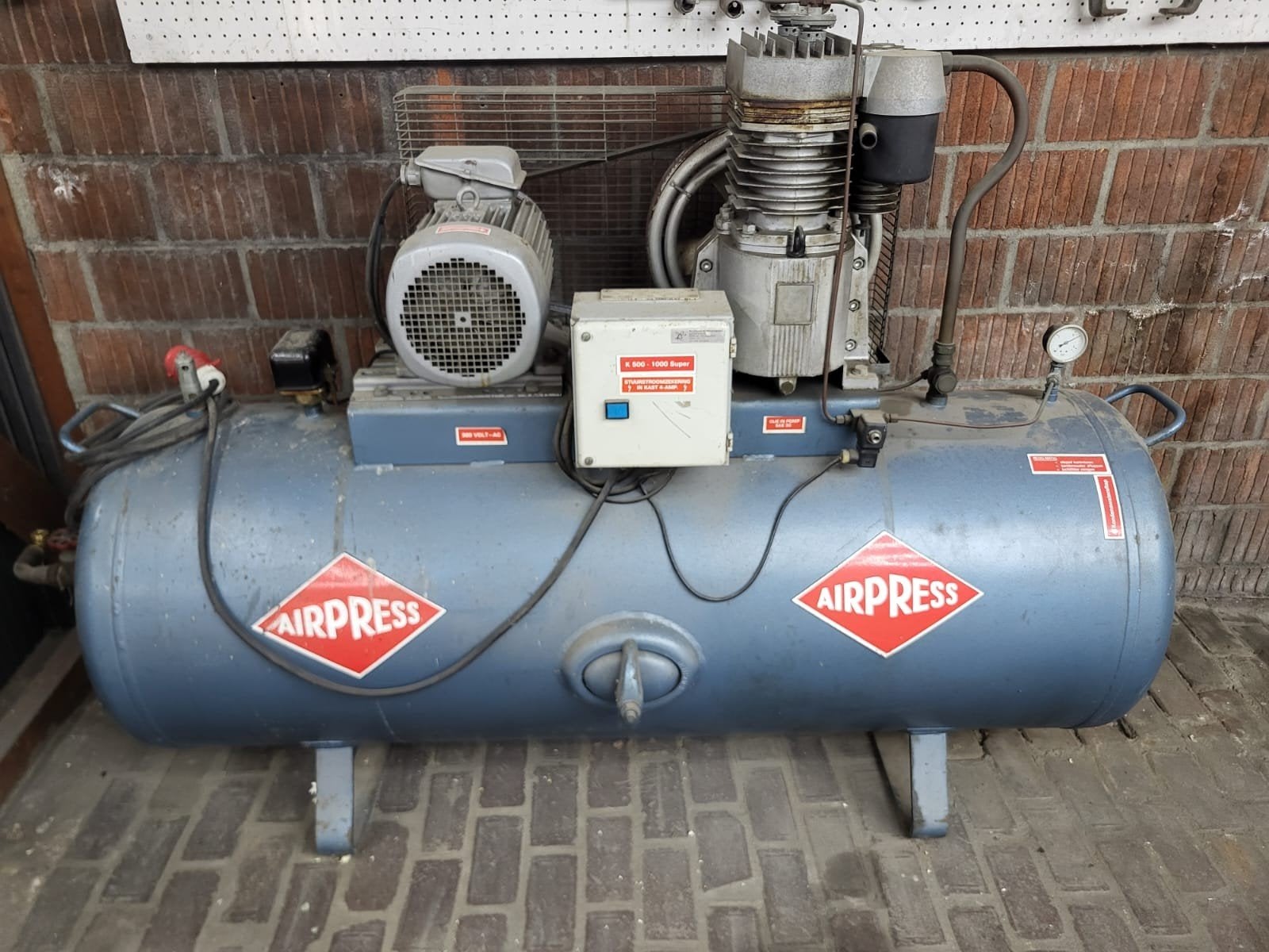 Airpress compressor, ketelinhoud 500 liter, Ophalen, Gebruikt, 400 tot 800 liter/min, 10 bar of meer