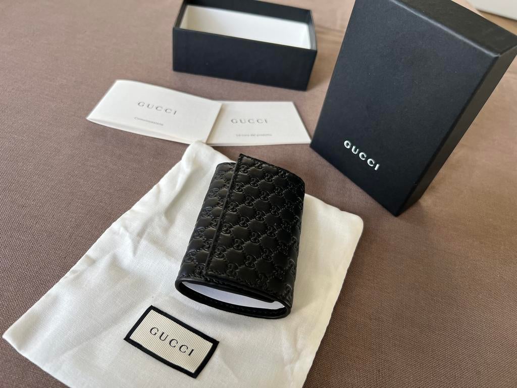 Gucci Monogram KalfsLeder Sleuteletui 100% Origineel Nieuw, Ophalen, Nieuw, Zwart, Leer