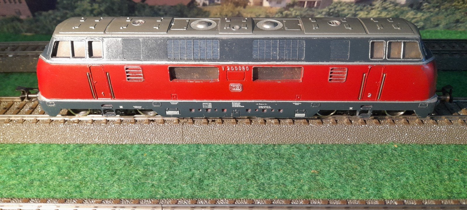 Marklin 3021-V200 060 zware metalen locomotief izgst in ovp, Wisselstroom, Locomotief, Ophalen of Verzenden, Zo goed als nieuw