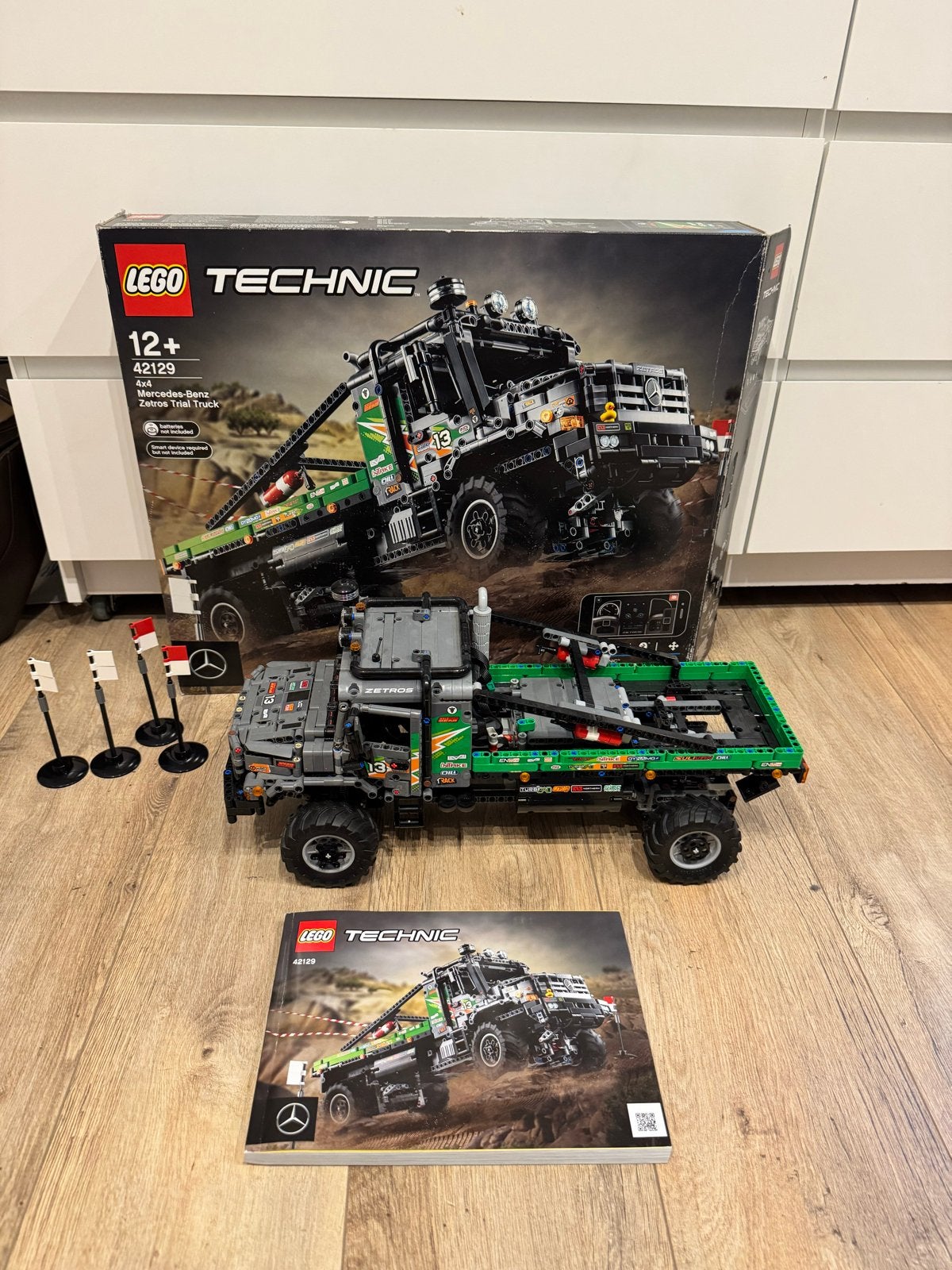 LEGO Technic 42129 Mercedes-Benz Zetros Trial Truck, Kinderen en Baby's, Ophalen of Verzenden, Zo goed als nieuw, Overige merken