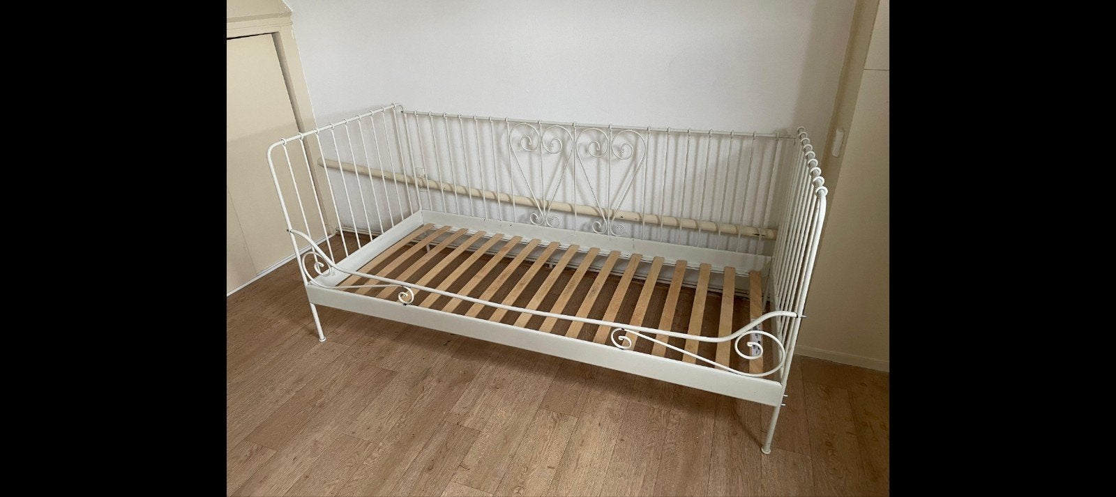 Wit meisjes eenpersoonsbed, Ophalen, Gebruikt, 90 cm, Eenpersoons