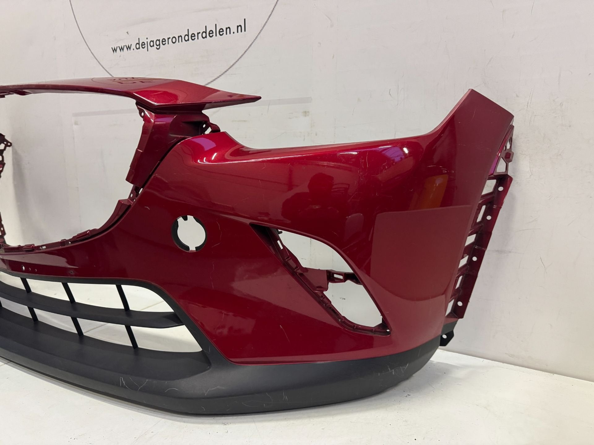 MAZDA CX3 CX-3 VOORBUMPER BUMPER ORIGINEEL D10J-50031, Auto-onderdelen, Carrosserie en Plaatwerk, Gebruikt, Shinchi, Fuchu-Cho 3-1
730-8670  Hiroshima