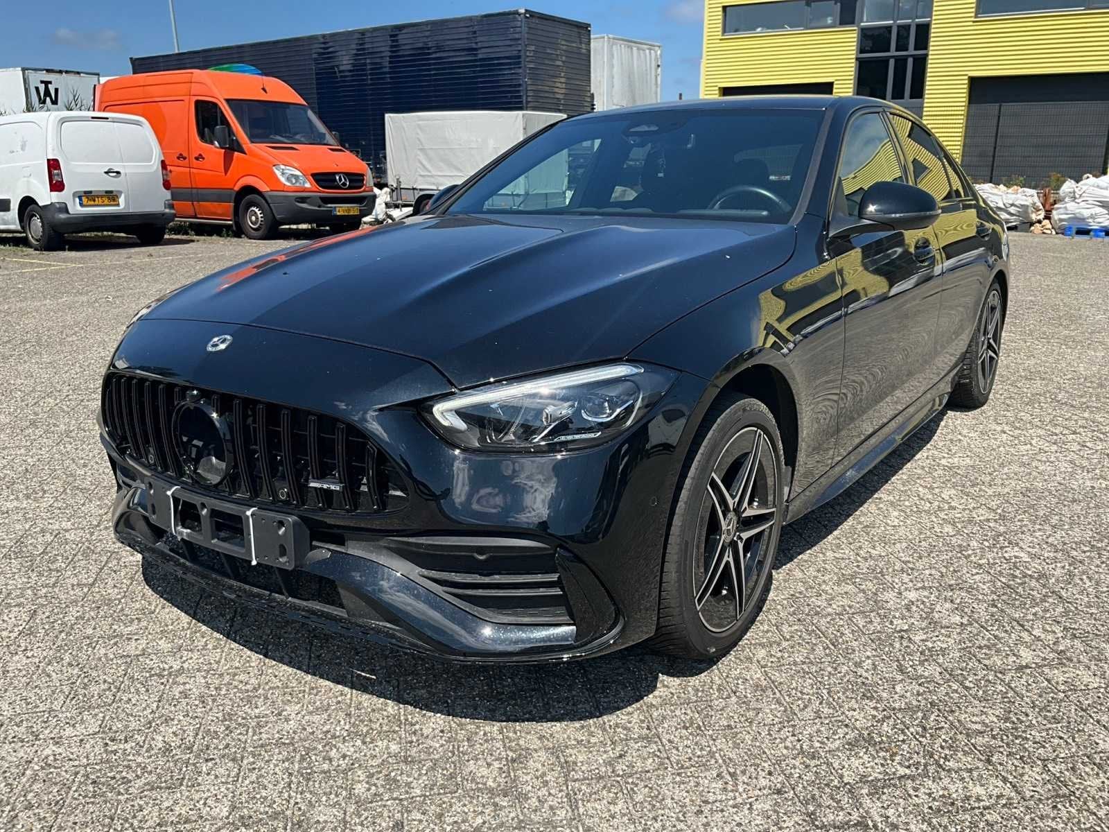 2023 Mercedes-Benz C 300 e R2CW Personenauto, Auto's, Automaat, Gebruikt, Overige carrosserieën, Overige brandstoffen